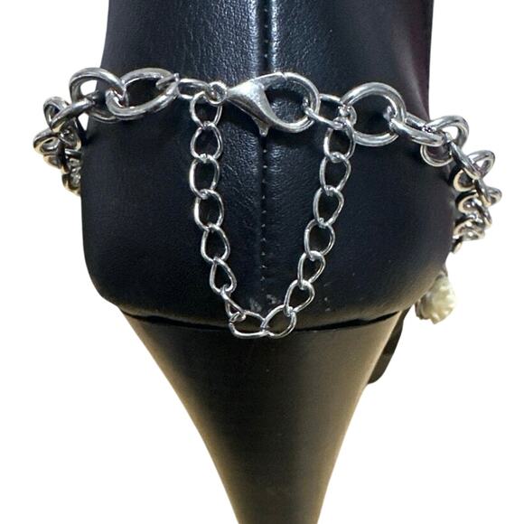 Womens Boot Chain White Roses charms Silver Tone 14” HomeMade Brand New NWT - Picture 4 of 8